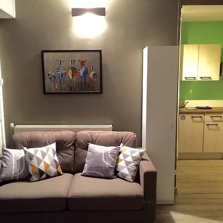 דירה Safari Chic